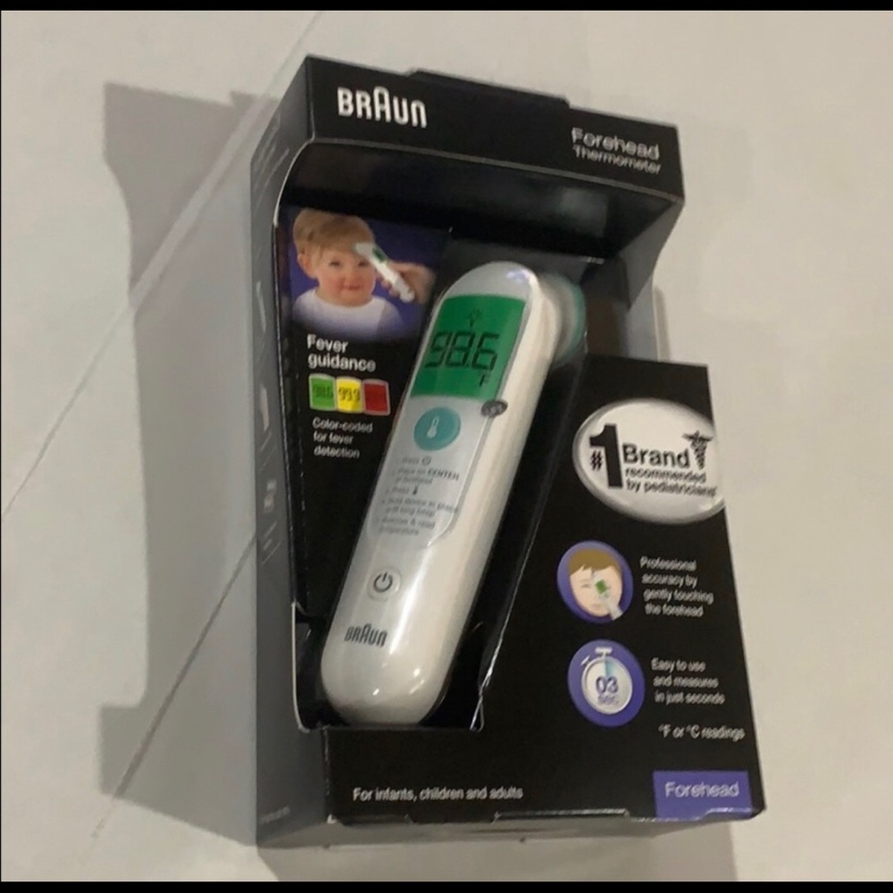 Braun Forehead Thermometer plus FREE Gift - Picture 2 of 4